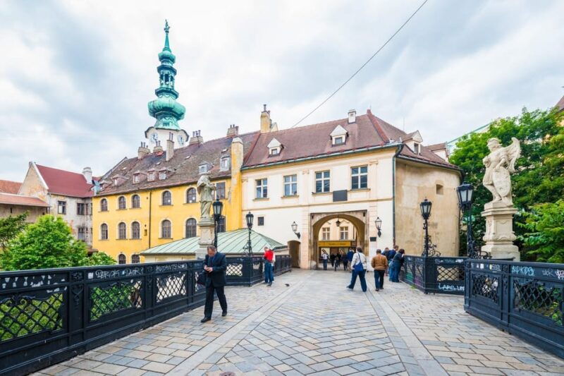 bratislava-old-town-private-walking-tour-with-danube-cruise