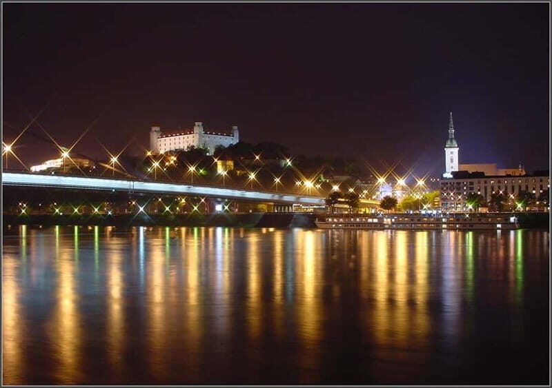 Bratislava Walking Tours with Licensed Guides - Discovering Bratislava on Foot: A Thorough Walkthrough