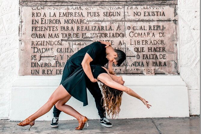 breathtaking-rooftop-salsa-lesson-and-choreography-in-panama-city