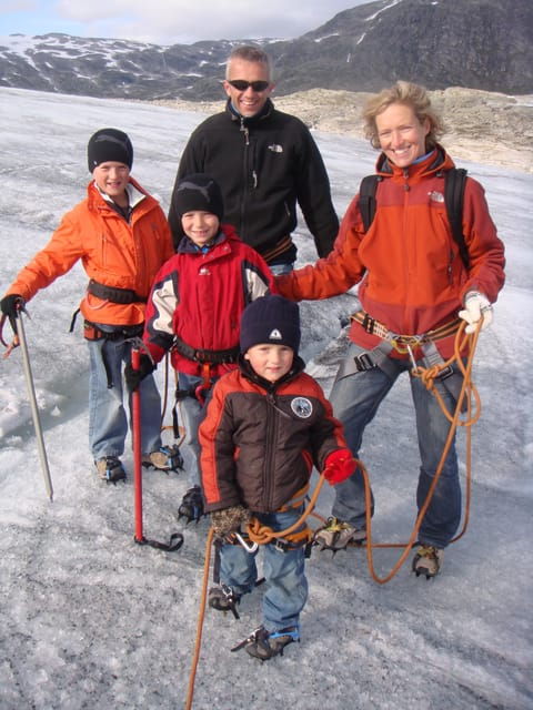 breheimsenteret-glacier-half-day-tour