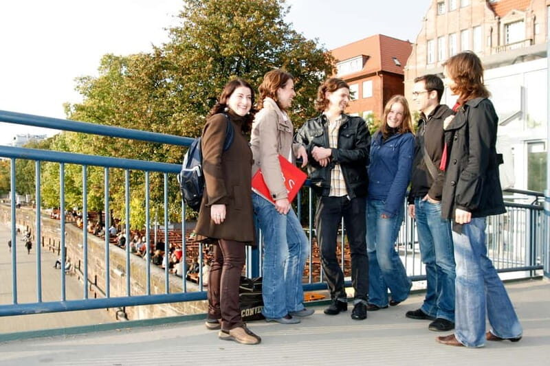 Bremen from above! Rooftop tour with the roof of the Kunsthalle Bremen - Accessibility and Practical Details