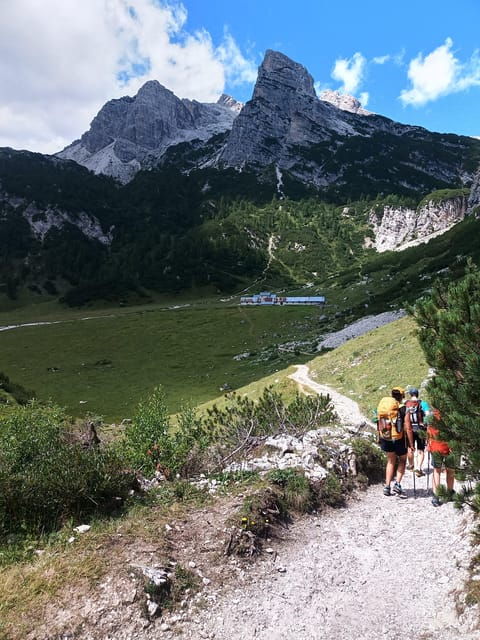 brenta-dolomites-7-day-guided-loop-trekking