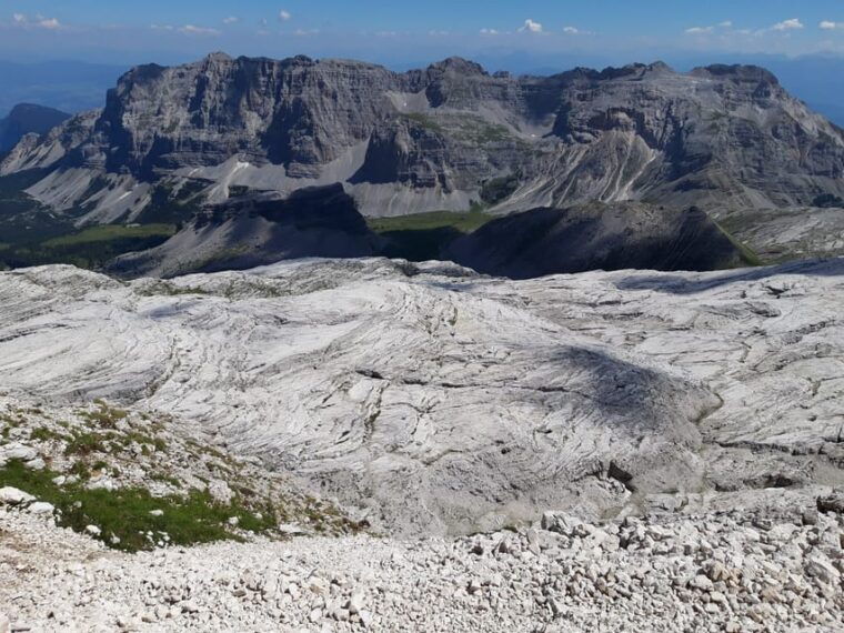 brenta-dolomites-7-day-guided-loop-trekking