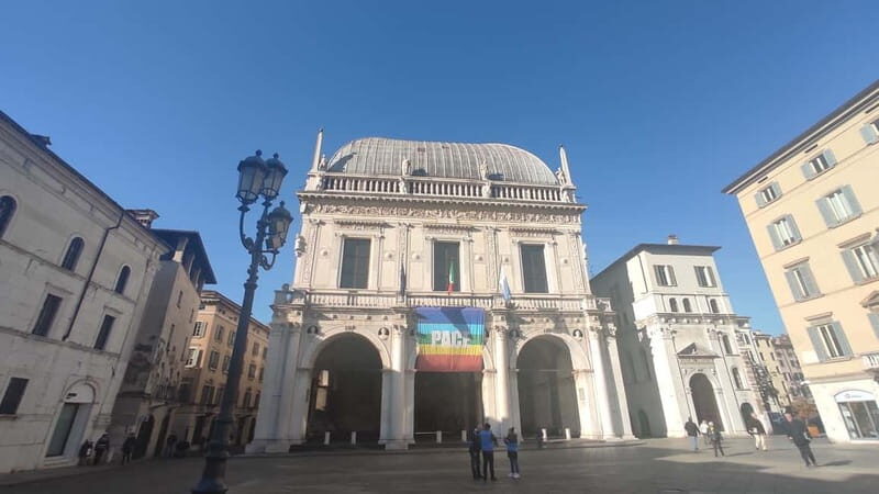 Brescia Private Tour: Historic Squares and Iconic Landmarks - The Highlights in Detail