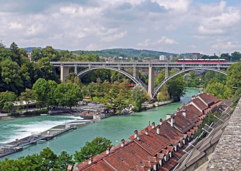 Brews & Views - Bern Old Town & Craft Beer Walking Tour - An Engaging Tour Through Bern’s Historic Heart