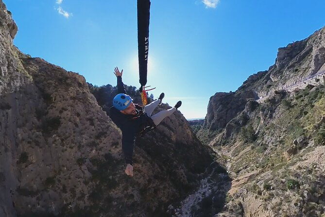 bridge-jumping-experience-in-mascarat-altea