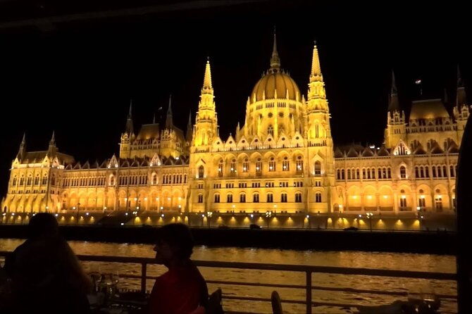 bright-lights-of-budapest-night-tour-with-boat-cruise-and-wine