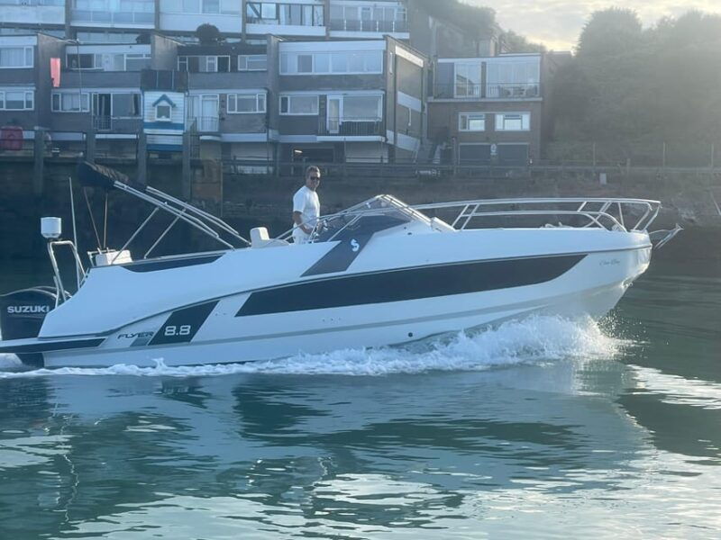brighton-beneteau-flyer-sundeck-private-charter