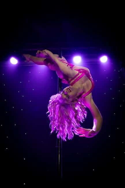 Brighton: Cabaret Carousel Show Ticket - Key Points