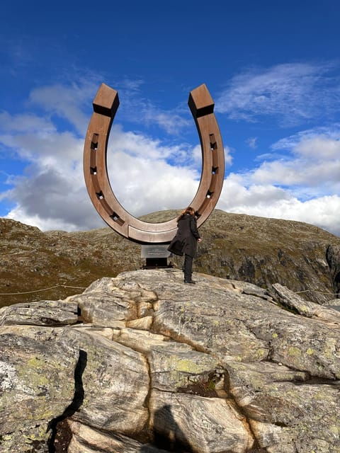 briksdal-glacier-and-loen-skylift-tour-with-transfer