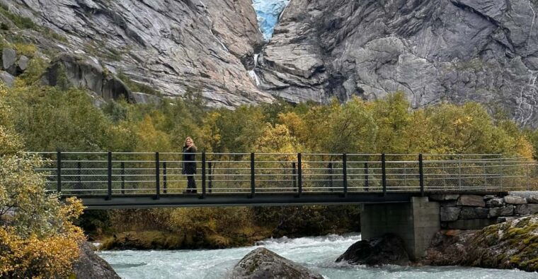 briksdal-glacier-and-loen-skylift-tour-with-transfer