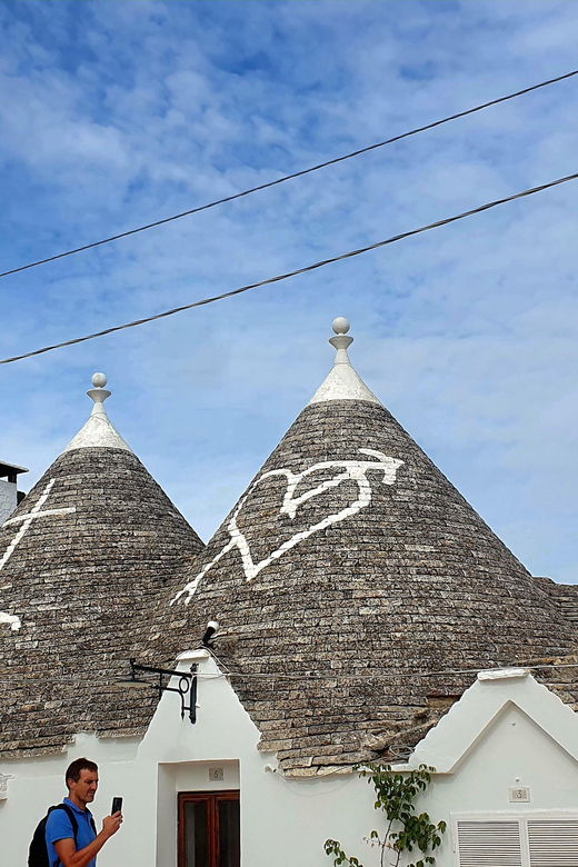 brindisi-alberobello-locorotondo-ostuni-tour-with-brunch