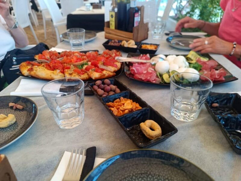 brindisi-alberobello-locorotondo-ostuni-tour-with-brunch