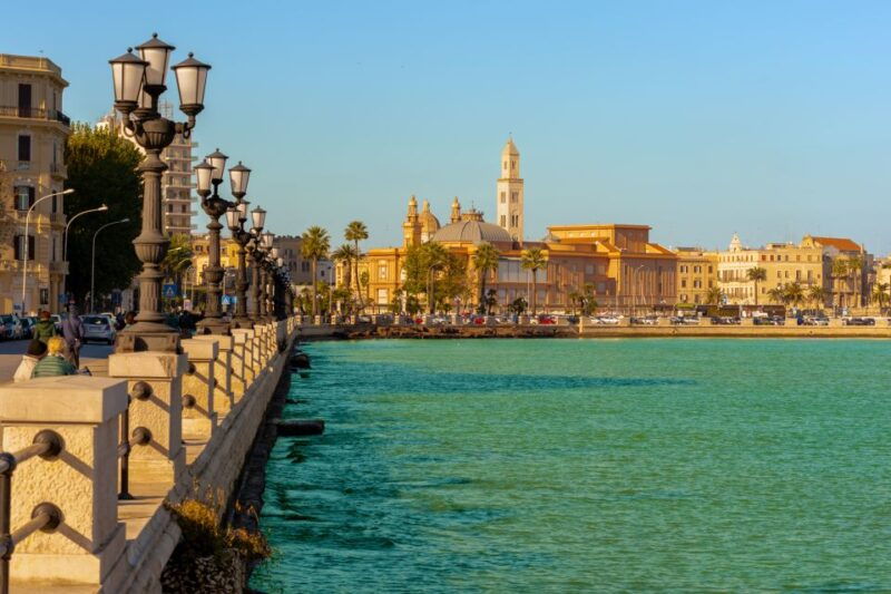 brindisi-private-walking-tour-with-a-guide