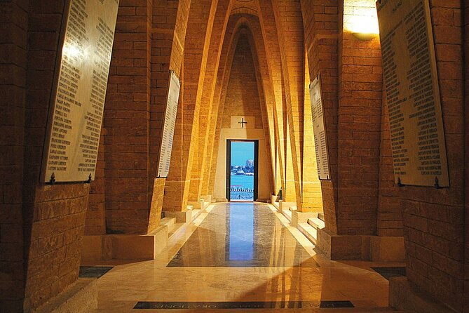 brindisi-walking-tour-with-audio-and-written-guide-by-a-local