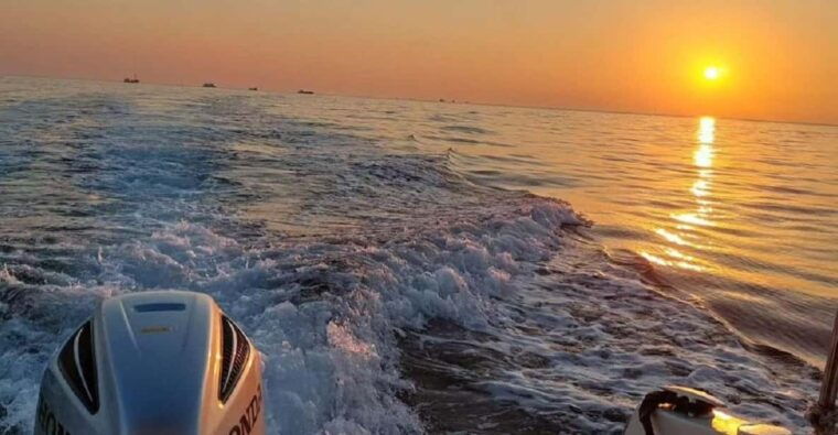 brioni-private-sunset-and-dolphin-boat-tour-up-to-11-people