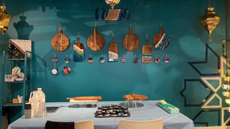 Brisbane: Resin Art Classes - Cheeseboards & Coasters - Frequently Asked Questions