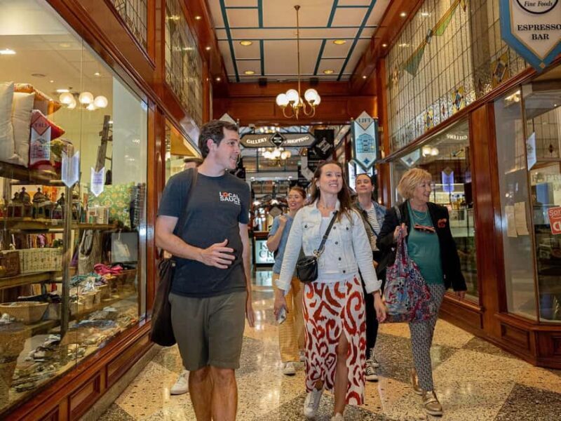 Brisbane: Small-Group 3-Hour Walking Tour with a Drink - Engaging Stops and Hidden Gems