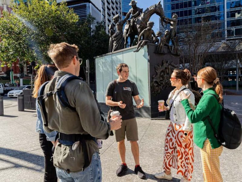 Brisbane: Small-Group 3-Hour Walking Tour with a Drink - Practical Details: What to Expect