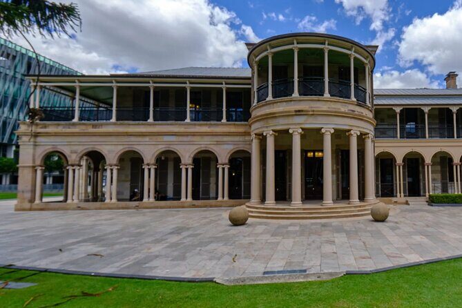 Brisbane The River City Walking Tour - Key Points