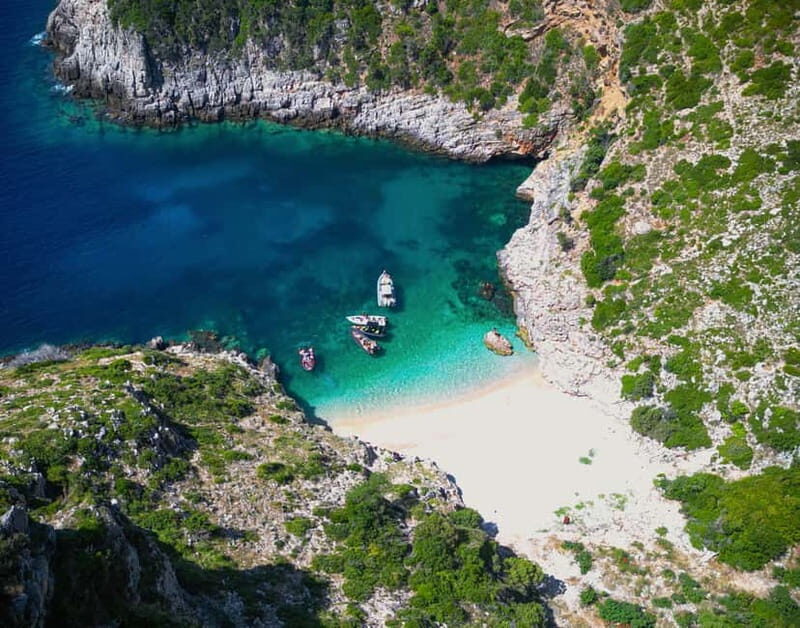 Bristan Bay Speedboat Tour Vlore - A Closer Look at the Bristan Bay Speedboat Experience