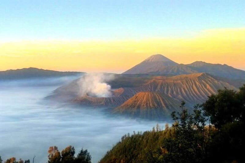 bromo-mountain-and-ijen-crater-tour-in-3-day