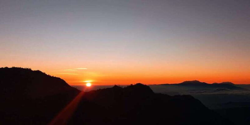 bromo-private-sunrise-and-crater-exploration
