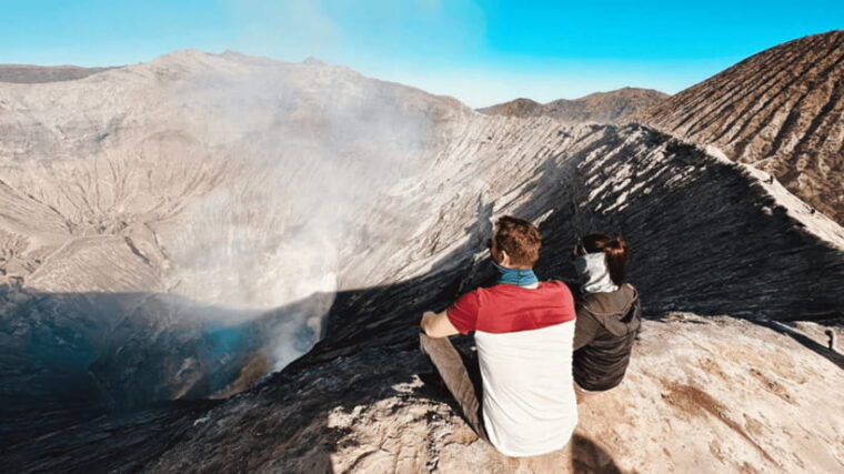 bromo-sunrise-madakaripura-waterfall-private-1-day-tour