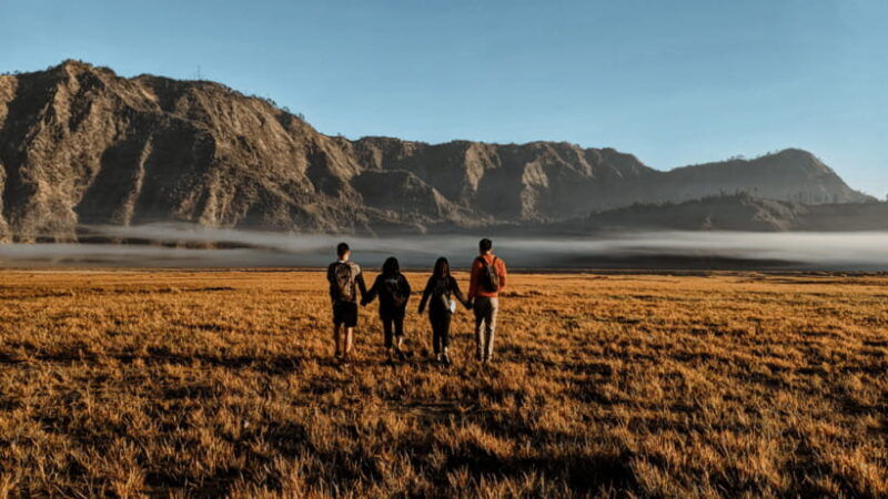 bromo-sunrise-private-tour-12-hours-from-surabaya