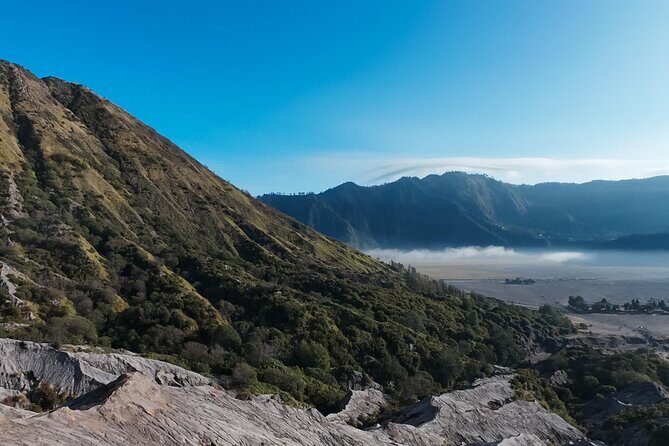 Bromo Sunrise Tour Malang Surabaya - Starting the Journey: Early Morning Pickup and Logistics