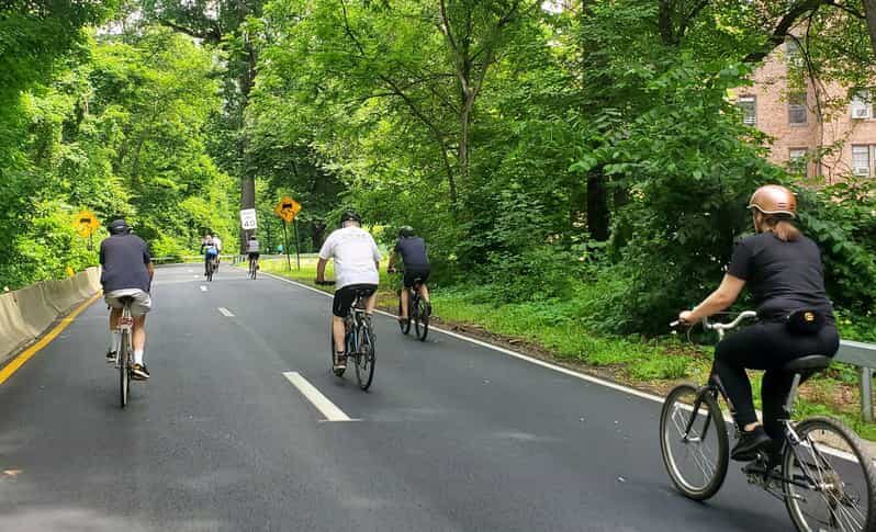 Bronx River Parkway Bicycle Sunday with Bike Rental - The Guides and Support  