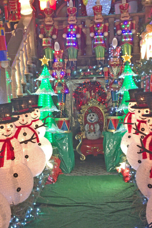 Brooklyn: 1.5-Hour Dyker Heights Christmas Walking Tour - Authentic Tips from Reviewers