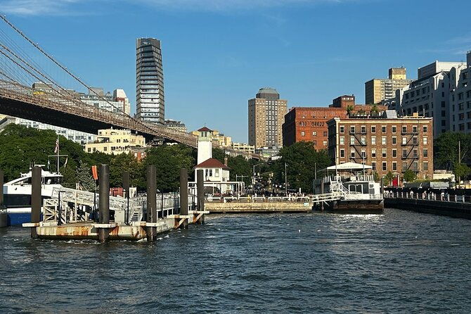 brooklyn-bridge-dumbo-walking-tour-east-river-ferry-tickets-2