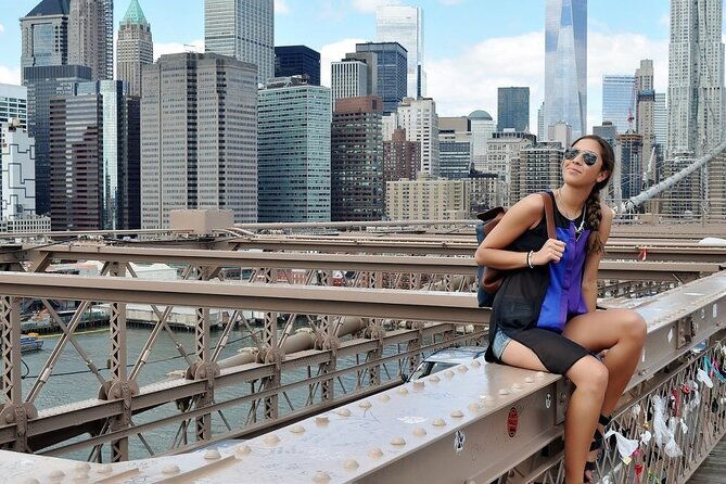 brooklyn-bridge-statue-of-liberty-and-manhattan-tour