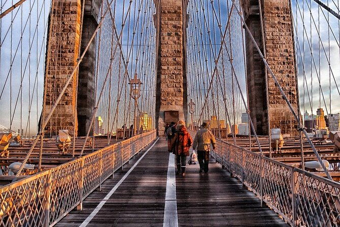 brooklyn-bridge-statue-of-liberty-manhattan-tour