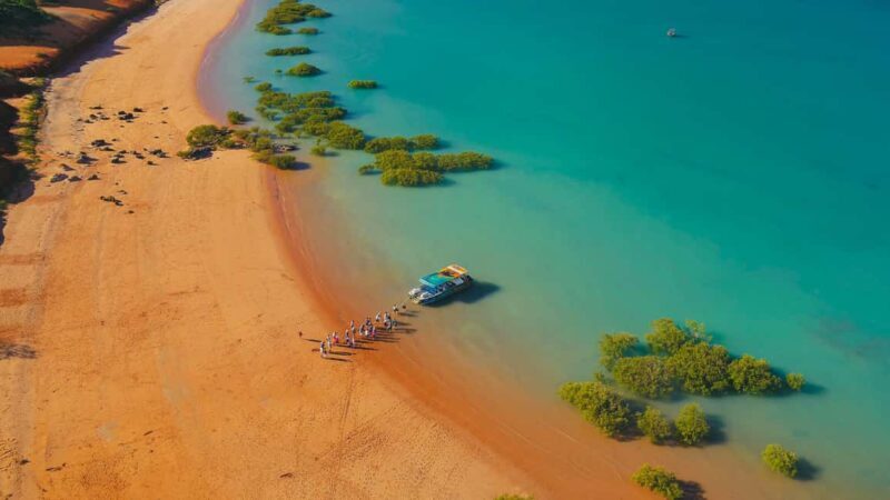 BROOME: DINOSAUR ADVENTURE CRUISE - With Tapas and Cocktail - Authentic Experiences & What Makes This Tour Special  