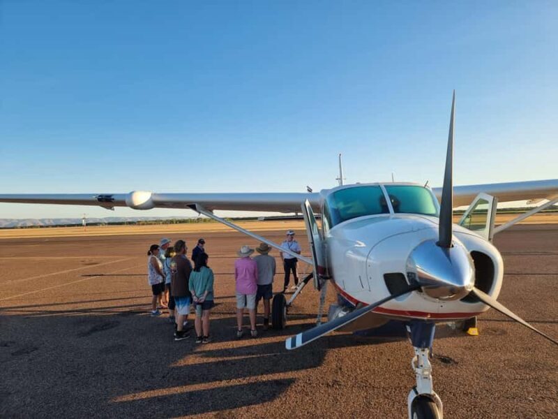 Broome: Fly to Bungles: Best Day Trek with Aboriginal guides - Key Points