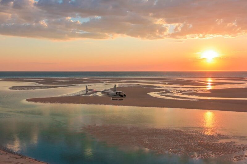 Broome: Helicopter Flight and Willie Creek Pearl Farm Tour - An Impressive Blend of Scenic Flight and Cultural Insight