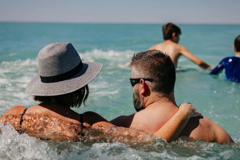 Broome: Sunset Cruise with Delicious Canapes and Transfers - FAQ