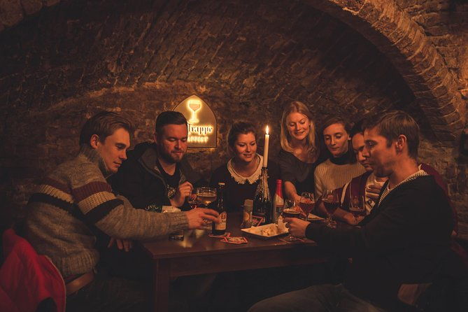 bruges-beer-tour-with-chocolate-pairing-by-a-young-local-2