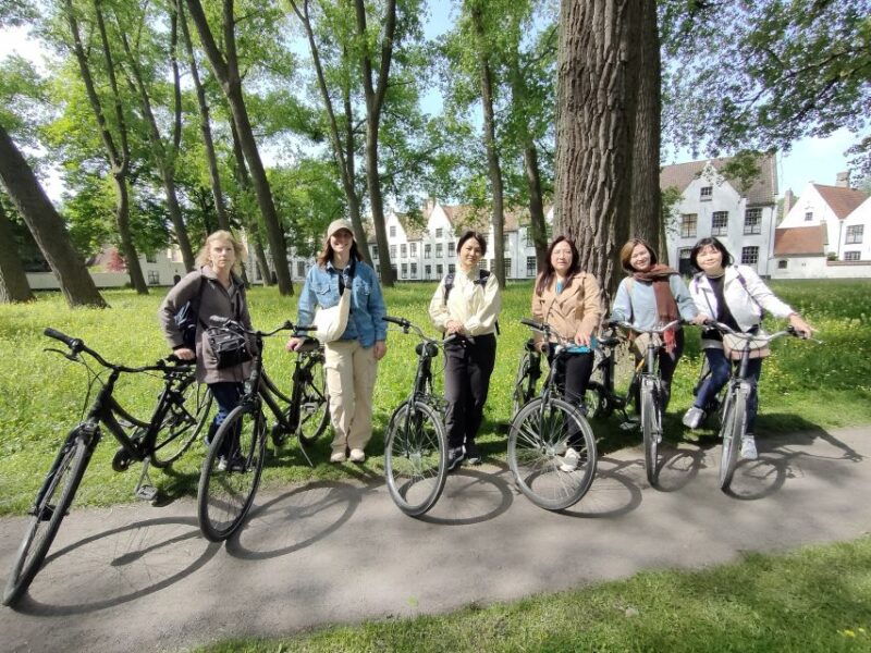 bruges-by-bike-with-family-and-friends