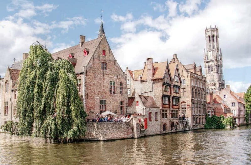 Bruges: Christmas Market Private Walking Tour - Key Points