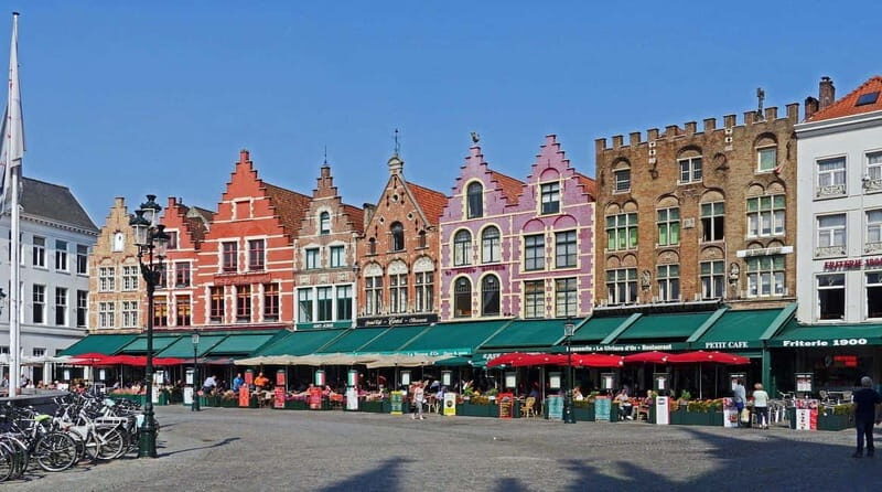 Bruges: Christmas Market Private Walking Tour - The Sum Up