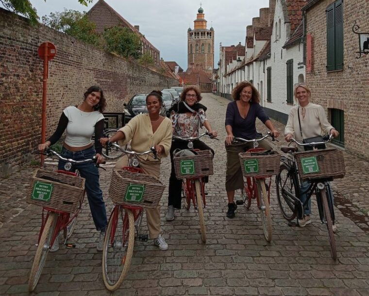 bruges-guided-retro-bike-tour-of-highlights-and-hidden-gems