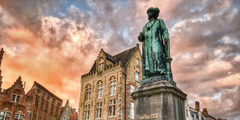 bruges-nightly-tales-and-untold-history-walking-tour