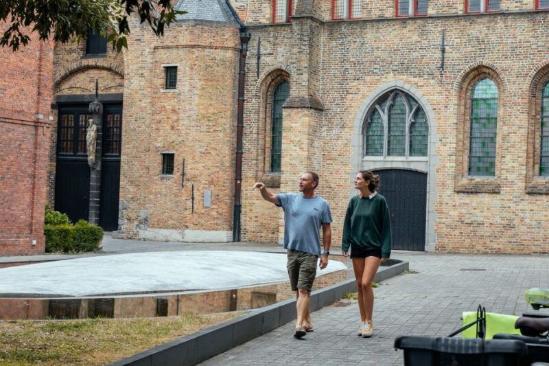 bruges-private-tour-with-locals-highlights-hidden-gems