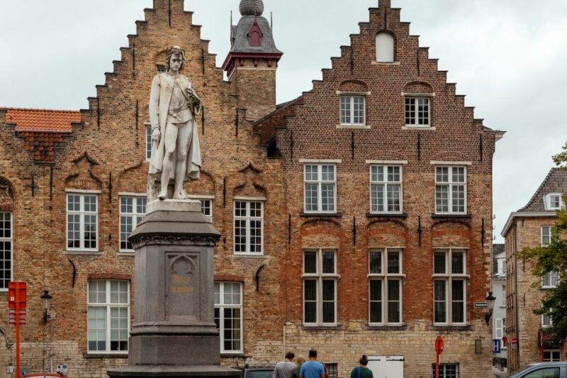 bruges-private-tour-with-locals-highlights-hidden-gems