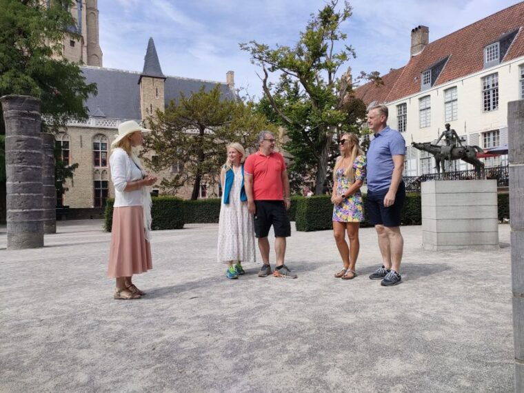 bruges-small-group-boat-cruise-and-guided-walking-tour