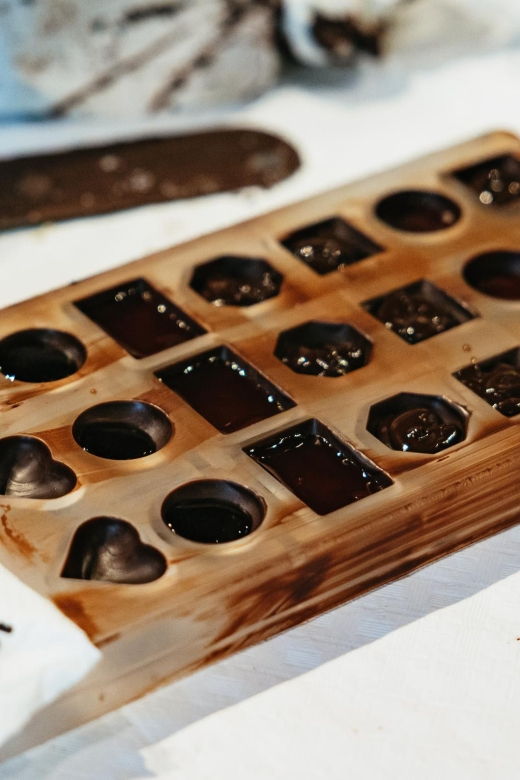 brussels-2-5-hour-belgian-chocolate-making-workshop