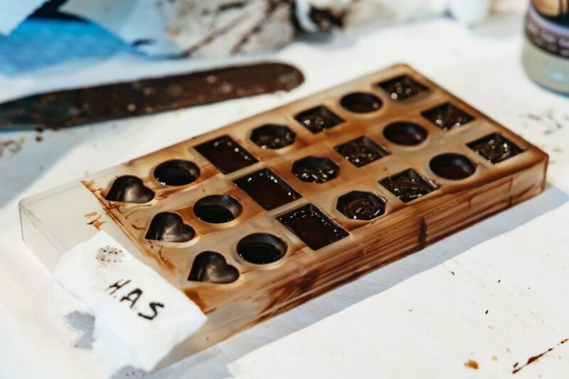 brussels-2-5-hour-belgian-chocolate-making-workshop